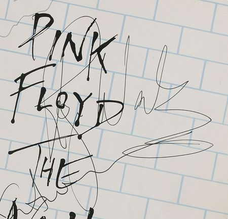 Lot #7134 Pink Floyd Signed ‘The Wall’ Program - Image 5