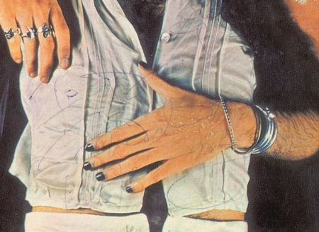 Lot #7244 Queen Signed Album - Image 3