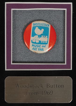 Lot #577 Jimi Hendrix: A week before Woodstockâ??Hendrix returns from Paris - Image 5