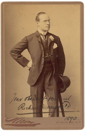 Lot #760 Stage Actors Group Lot - Image 1