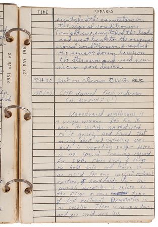 Lot #314 Apollo 7: Apollo 7 in-flight log book annotated by entire mission crew - Image 4