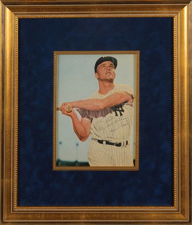 Lot #813 Roger Maris Signed Photograph - Image 1