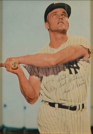 Lot #813 Roger Maris Signed Photograph - Image 2