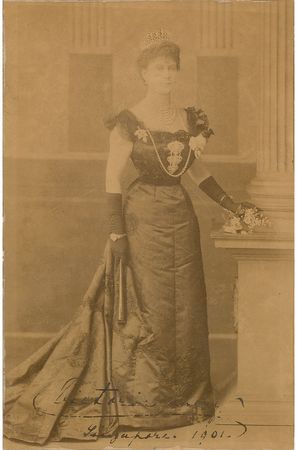 Lot #213 King George V and Mary of Teck: The Duke and Duchess of Cornwall and York - Image 1