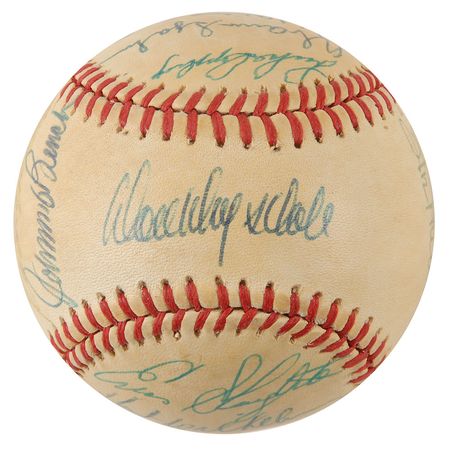 Lot #798 Baseball Hall of Famers Baseball - Image 1