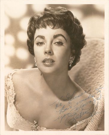 Lot #8251 Elizabeth Taylor Signed Photograph - Image 1
