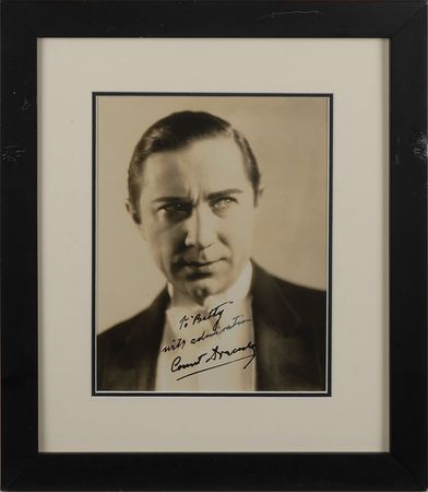 Lot #8119 Dracula: Bela Lugosi Signed Photograph - Image 2