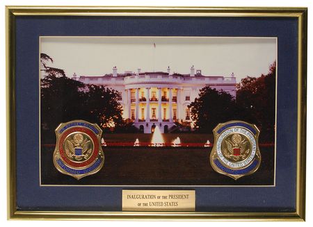 Lot #93 Ronald Reagan and George Bush Badges - Image 1