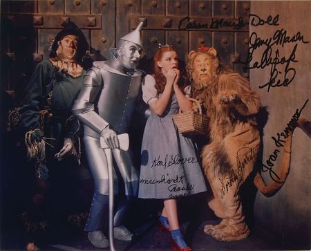 Lot #847 Wizard of Oz: Munchkins Group Lot - Image 9