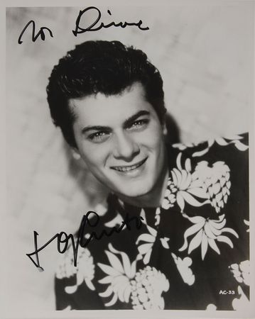 Lot #725 Tony Curtis Signed Photographs - Image 2