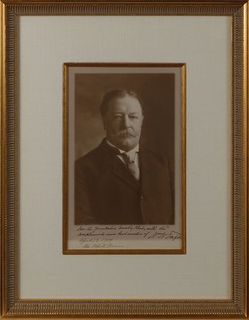 Lot #41 William H. Taft Signed Photograph - Image 2