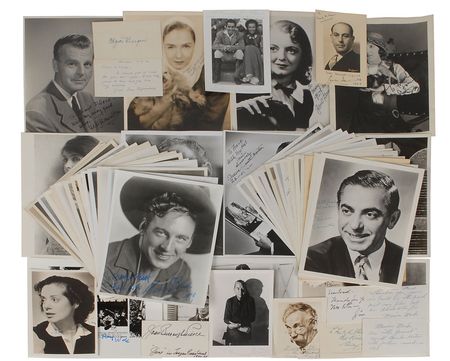 Lot #668 Hollywood Collection: Fabulous classic Hollywood assemblage - Image 1