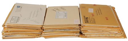 Lot #668 Hollywood Collection: Fabulous classic Hollywood assemblage - Image 2