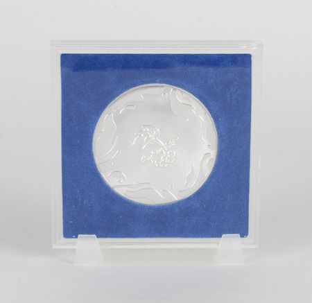 Lot #9157 Sydney 2000 Summer Olympics Silvered Participation Medal - Image 3