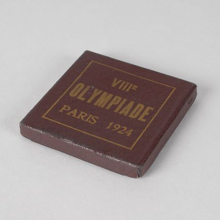 Lot #9036 Paris 1924 Summer Olympics Bronze Participation Medal - Image 3