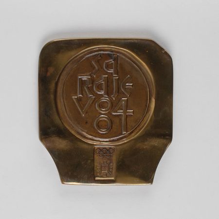 Lot #9129 Sarajevo 1984 Winter Olympics Large Bronze Participation Medal - Image 1
