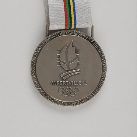 Lot #9143 Albertville 1992 Winter Olympics ‘Demonstration Sports’ Silver Winner’s Medal - Image 2