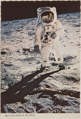 Lot #343 Buzz Aldrin Signed Photographs - Image 2