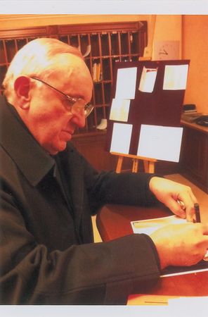 Lot #157 Pope Francis Signed Photograph - Image 2