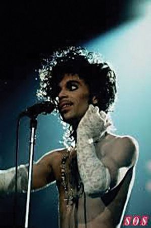 Lot #7441  Prince?s Purple Rain-Worn White Lace Gloves - Image 4