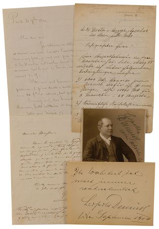 Lot #555  Singers - Image 1