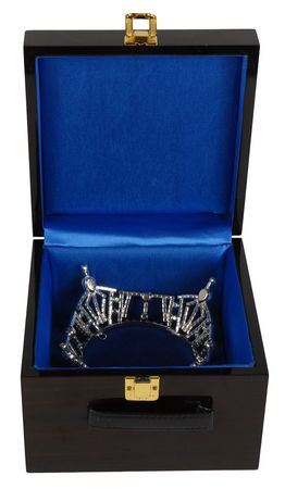 Lot #698 Miss America Tiara - Image 2