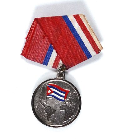 Lot #188 Fidel Castro: Rare original Cuban Revolution rebel shirt and a 1959 Castro document funding 