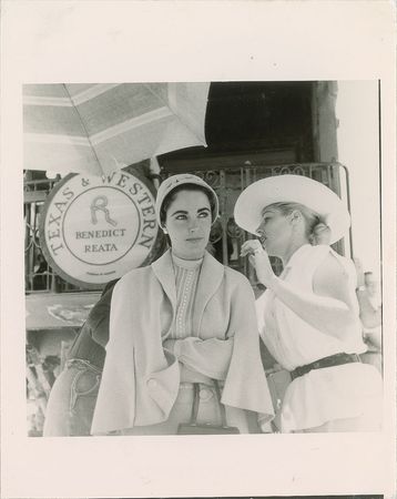 Lot #832 Elizabeth Taylor Photograph - Image 1