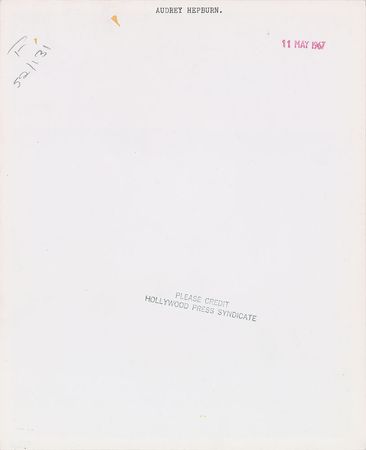Lot #820 Audrey Hepburn - Image 6
