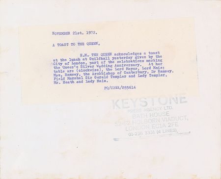 Lot #826 Queen Elizabeth II - Image 3