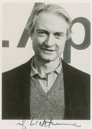 Lot #405 Jasper Johns Typed Letter Signed and Postcard - Image 1