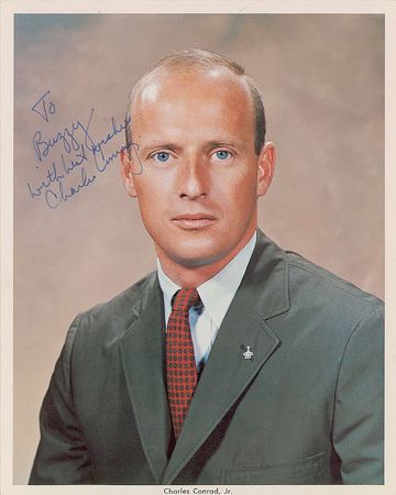 Lot #285 Apollo 12 Signed Photographs - Image 2