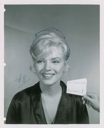Lot #656 Marilyn Monroe Photographs - Image 2