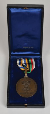 Lot #716 Grenoble 1968 Winter Olympics Ice Hockey Bronze Winners Medal with Ribbon & Box: Bronze 