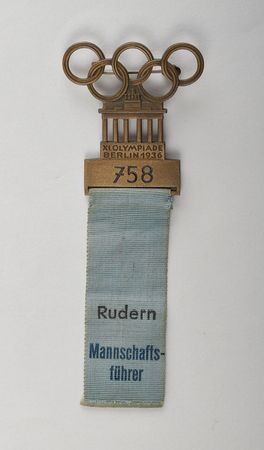 Lot #709 Berlin 1936 Summer Olympics Gold Winner's Medal: 1936 Berlin winner's medal for Germany's rowing captain - Image 3