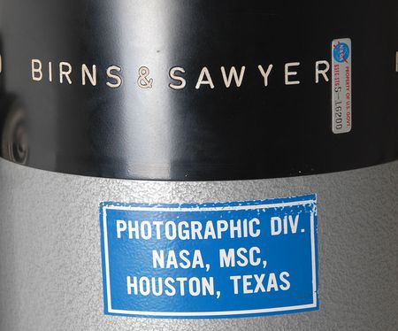 Lot #8134  Omnitar 1000mm Apollo-Era Launch Camera Lens - Image 2