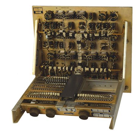 Lot #8130  Saturn Helium Control Panel - Image 2