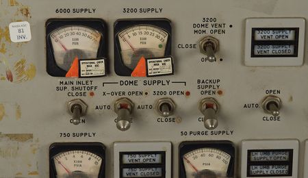 Lot #8130  Saturn Helium Control Panel - Image 6