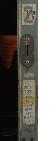Lot #8048  Mercury-Era Astronauts and Spacecraft Card Dispenser - Image 4