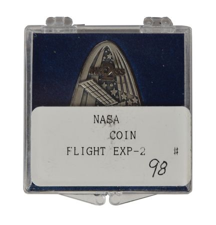Lot #8461  Expedition 2 Robbins Medal - Image 3