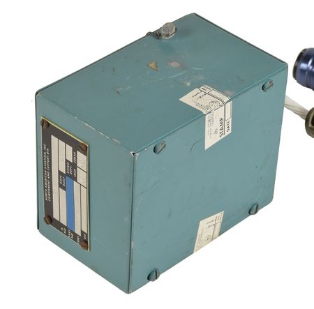 Lot #8117  Apollo CM Docking Probe Test Set - Image 3