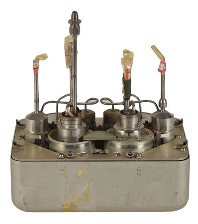 Lot #8126  Apollo CSM Oxygen Systems Module - Image 2