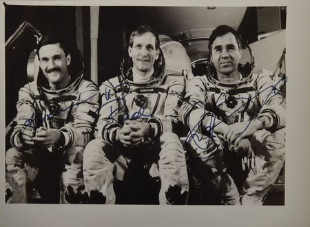 Lot #8439  Mir Flown Silk Cloth and Signed Crew Photo - Image 2