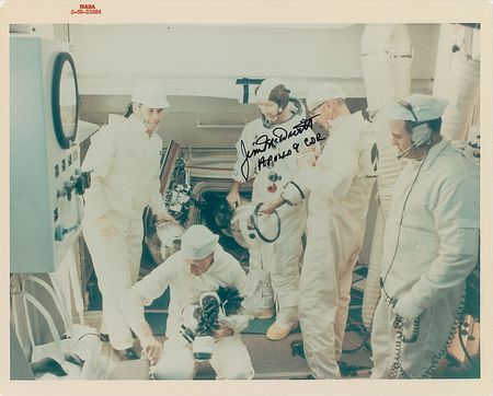 Lot #8212 Jim McDivitt Signed Photograph - Image 1