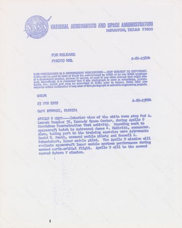 Lot #8212 Jim McDivitt Signed Photograph - Image 2