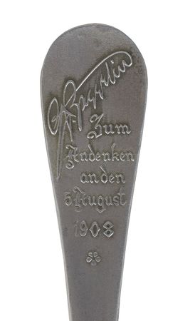 Lot #378  Zeppelin - Image 3