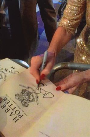 Lot #540 J. K. Rowling: Rare London 1st edition with photos of Rowling signing - Image 4