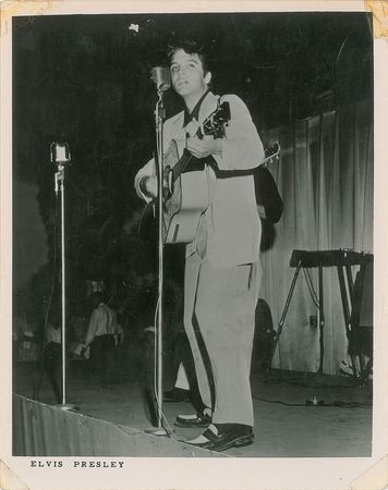 Lot #583 Elvis Presley Signed Photograph - Image 2