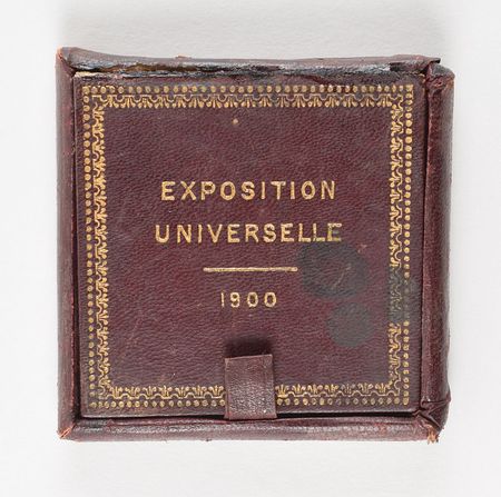 Lot #846 Paris 1900 Exposition Universelle/Summer Olympics Bronze Commemorative Medal with Original Case Medal - Image 3