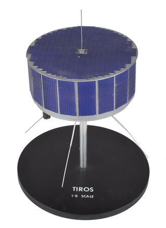 Lot #394 NASA: Telstar and TIROS: Early NASA models of the TIROS and Telstar satellites - Image 1